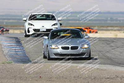 media/Sep-15-2024-Speed Ventures (Sun) [[7a54f7ed2f]]/Yellow Group/Session 1 (Outside Grapevine)/